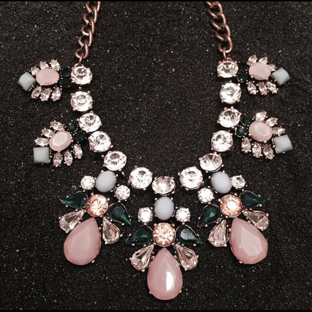 Gorgeous Statement Necklace